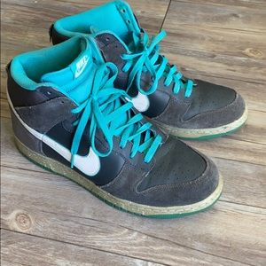 Rare Vintage NIKE SB Dunk High